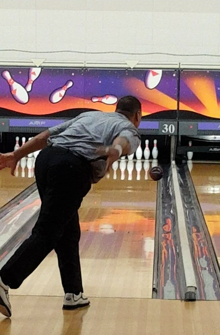 Bowler lining up a shot